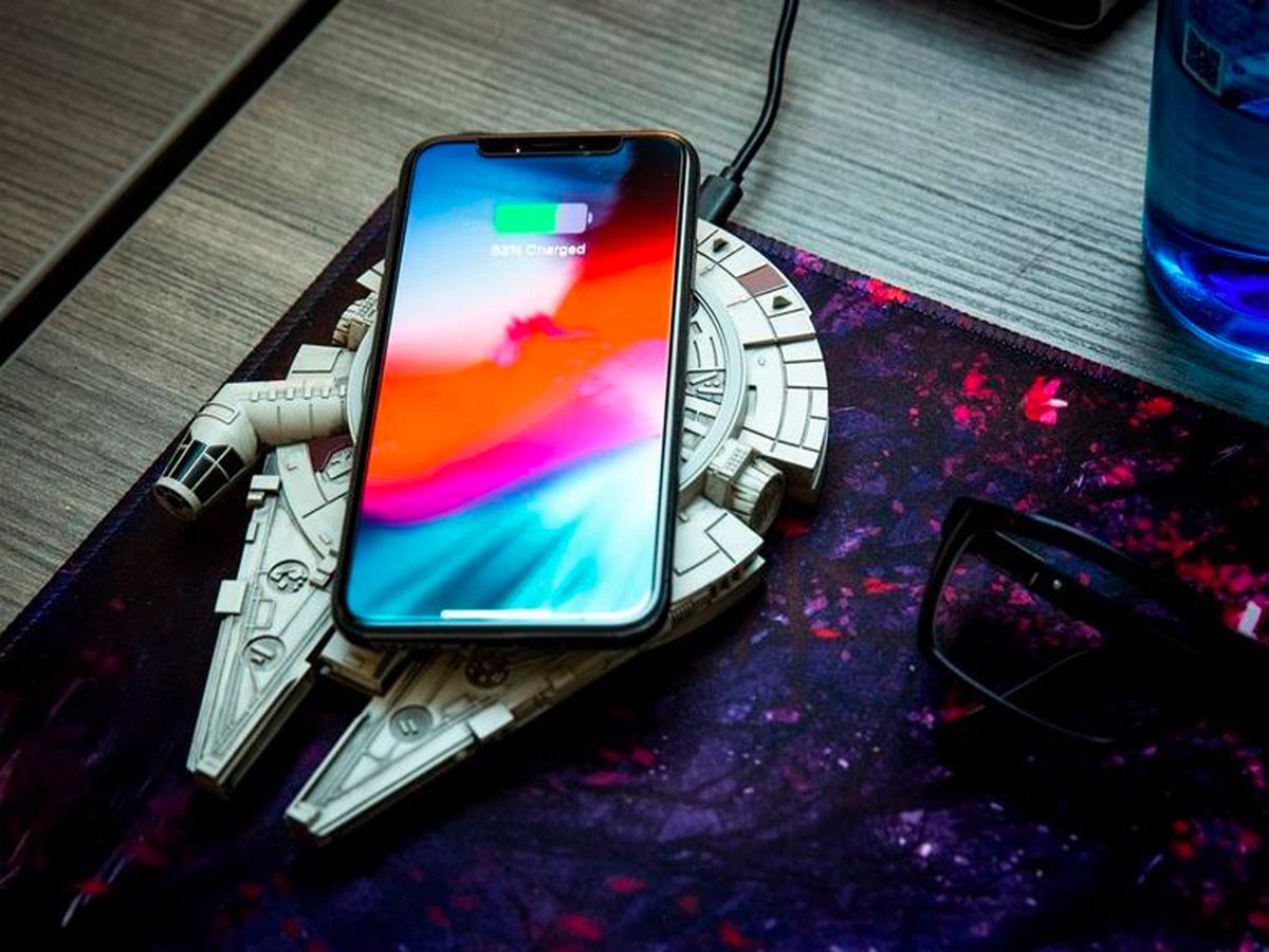 Star Wars Millennium Falcon Wireless Charger Hero