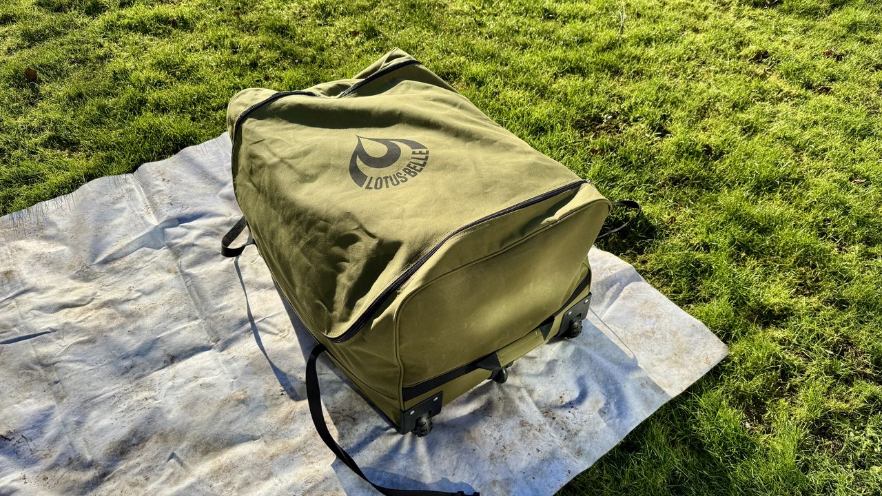 Lotus Belle Air Bud tent