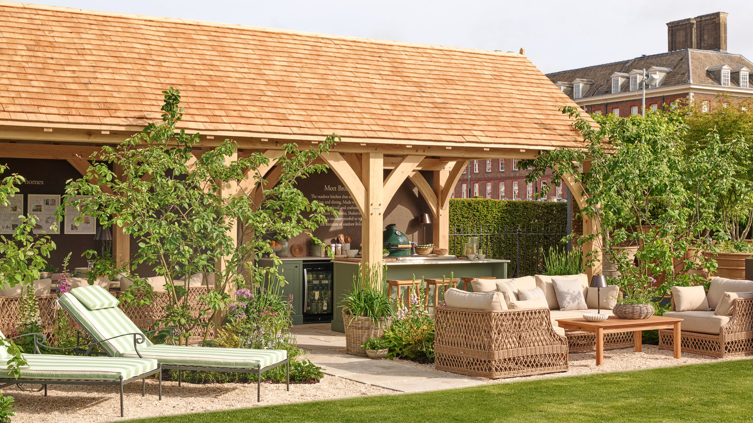 Oakwrights built the pavilion for the Neptune stand at the 2026 Chelsea Flower Show