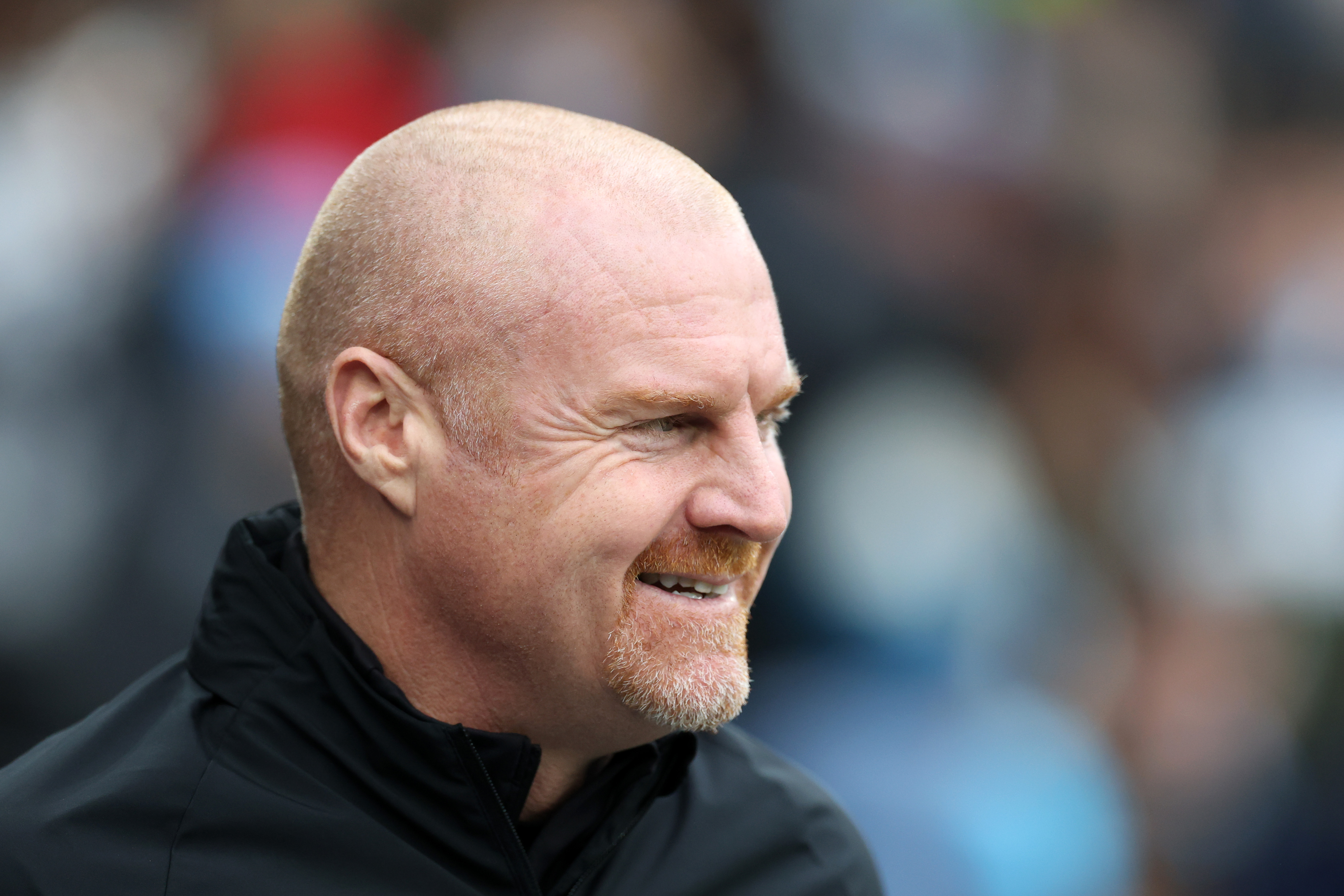 MANCHESTER, ENGLAND - DECEMBER 26: Sean Dyche, Manager of Everton, looks on prior to the Premier League match between Manchester City FC and Everton FC at Etihad Stadium on December 26, 2024 in Manchester, England. (Photo by Carl Recine/Getty Images)