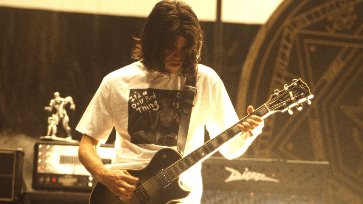 Adam Jones performs with Tool at the Shoreline Amphitheatre in Mountain View, California on August 16, 1997