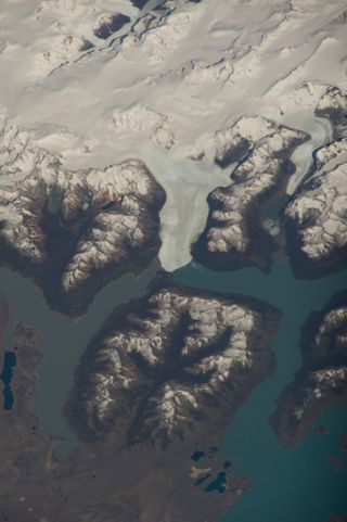 iss images of 2016
