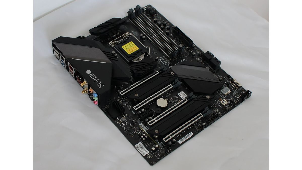 Supermicro C9Z490-PGW