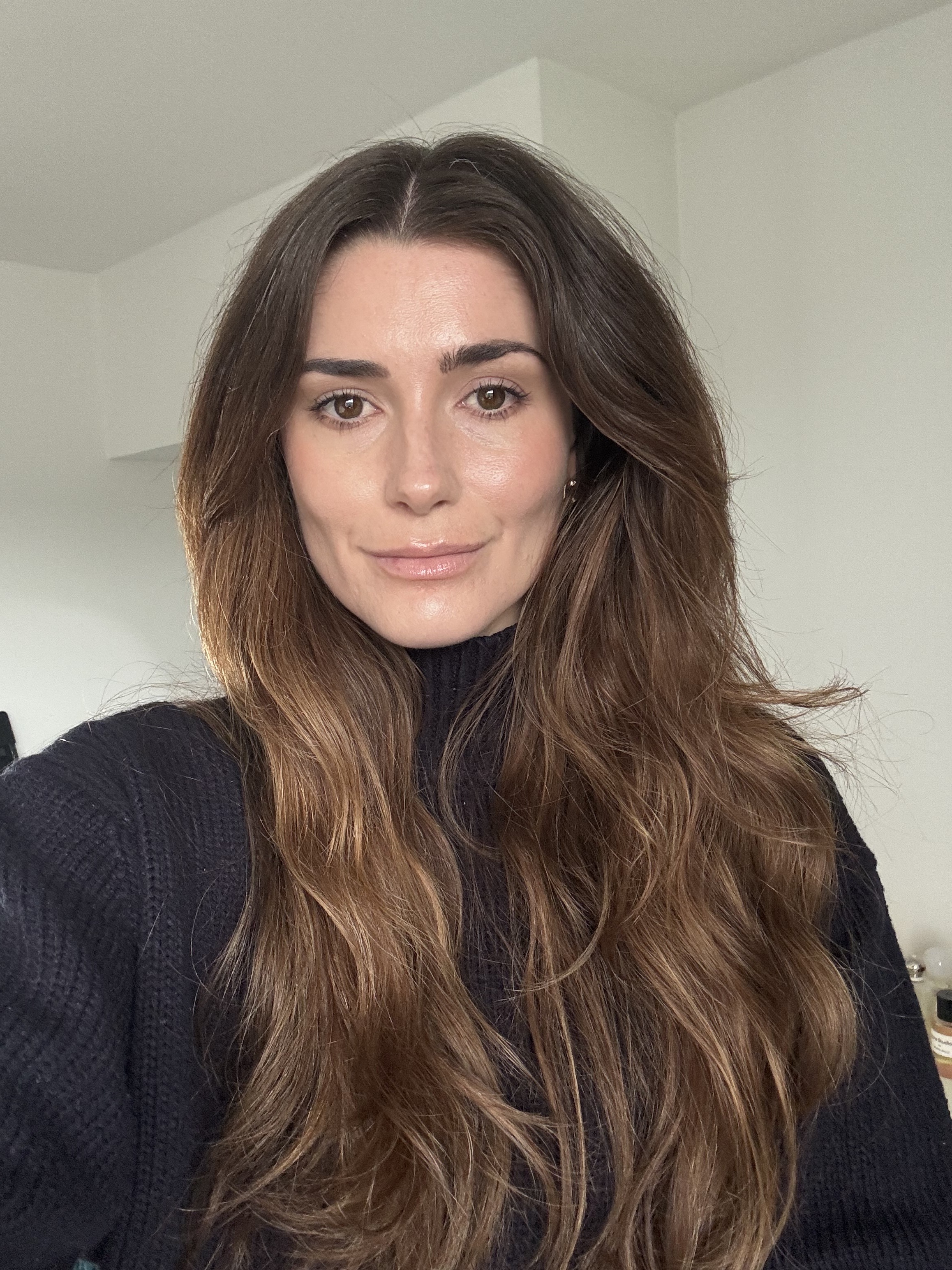 Using Living Proof Full Dry Volume and Texture Spray on unstyled hair