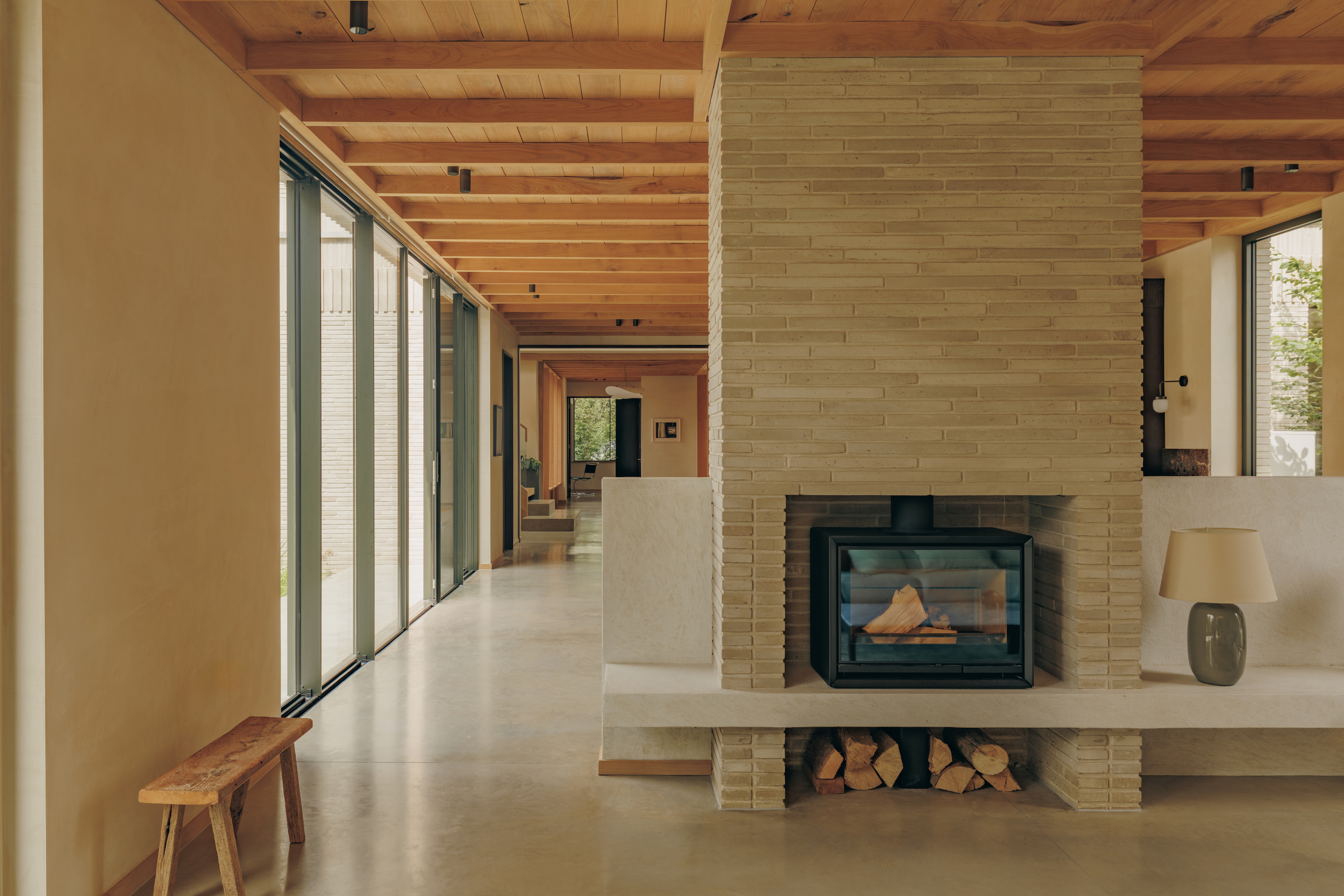 Skylark by House of EM, a minimalist riverside home in the leafy countryside