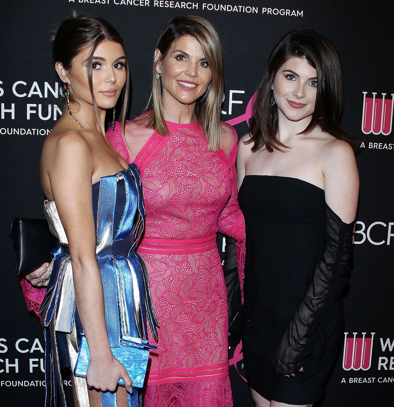 Wait, Will Lori Loughlin’s Daughters Be Forced To Testify Against Her ...