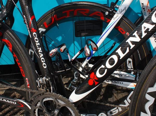 Teams that would normally run one of Elite's carbon bottle cages are using the company's Ciussi Gel model for a tighter grip on the cobbles.
