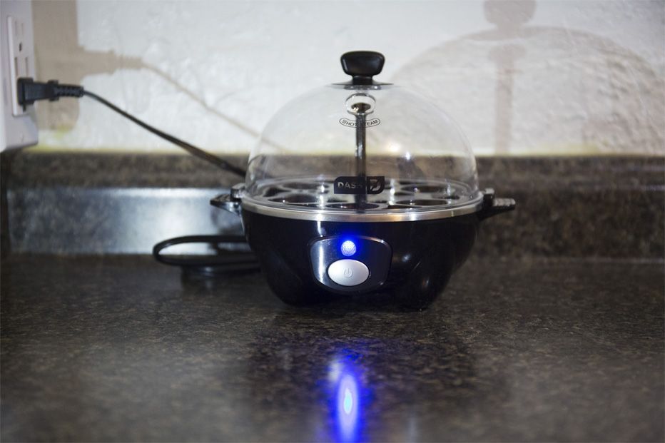 The Dash Rapid egg cooker features an indicator light that lets you know when it is heating.