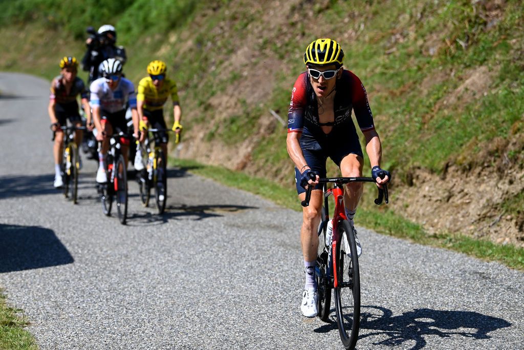 HAUTACAM FRANCE JULY 21 LR Tadej Pogacar of Slovenia and UAE Team Emirates White Best Young Rider Jersey Jonas Vingegaard Rasmussen of Denmark and Team Jumbo Visma Yellow Leader Jersey and Geraint Thomas of The United Kingdom and Team INEOS Grenadiers compete during the 109th Tour de France 2022 Stage 18 a 1432km stage from Lourdes to Hautacam 1520m TDF2022 WorldTour on July 21 2022 in Hautacam France Photo by Tim de WaeleGetty Images