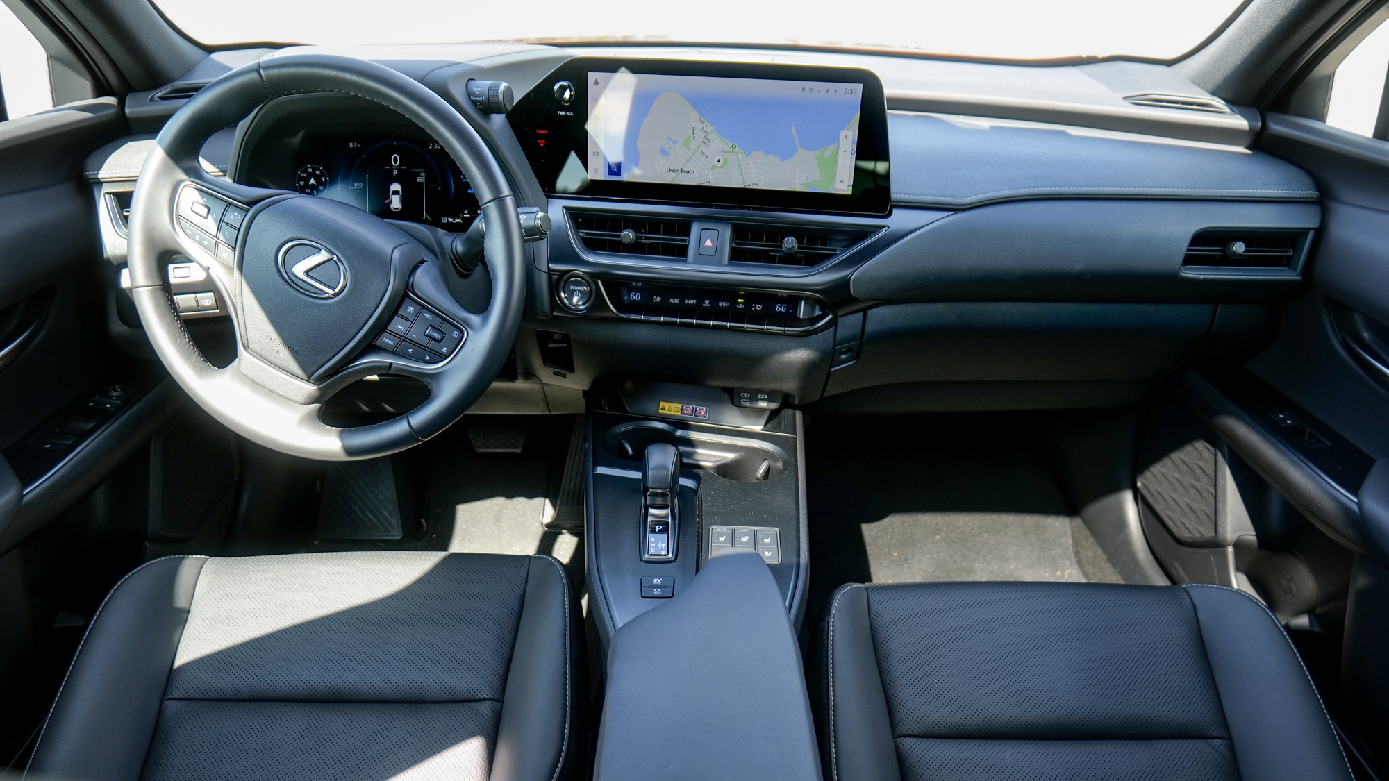 2025 Lexus UX 300h test drive.
