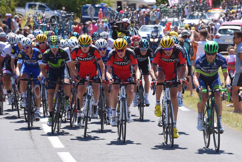 Simon Gerrans (Orica-BikeExchange) riding on the front of the peloton