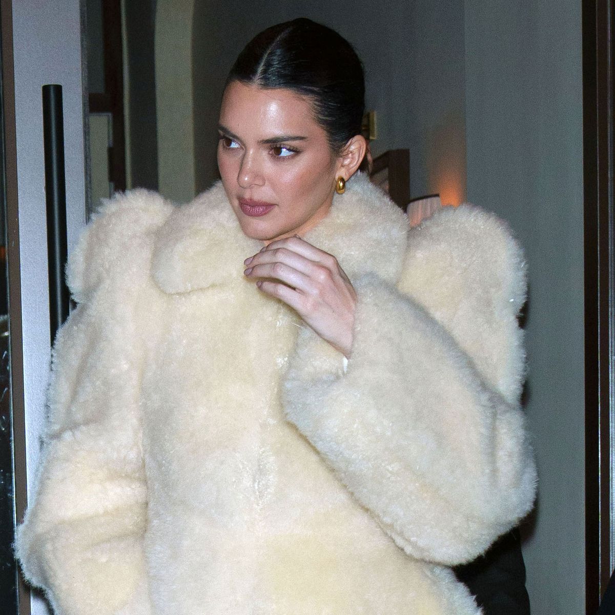 Kendall Jenner Wore the Polarizing 2000s Accessory Trend That Might Be Everywhere This Fall