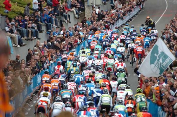 The Cauberg was climbed 11 times during the race