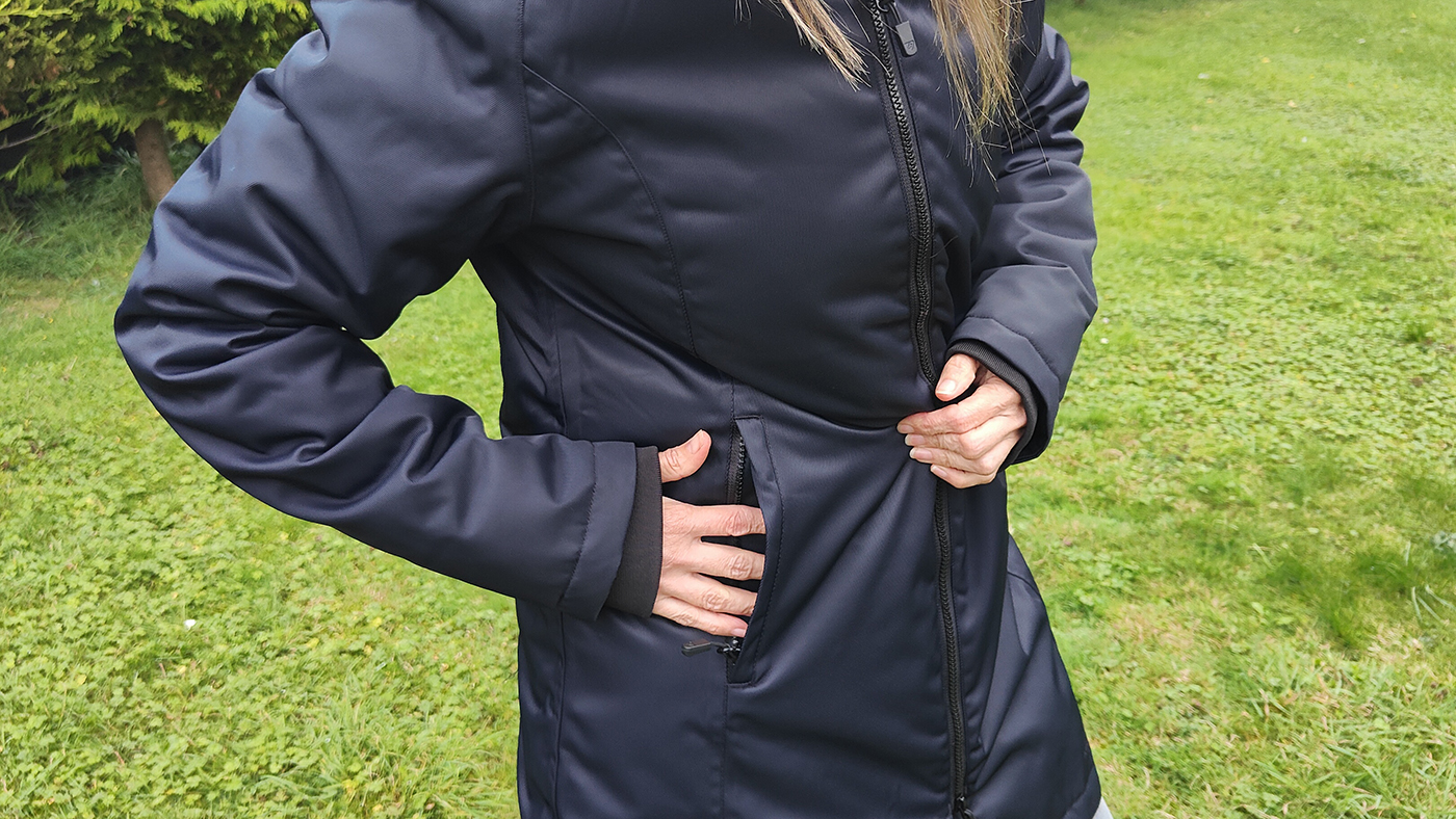 Aubrion-jacket-pockets