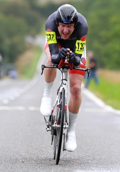 Matt Bottrill (I-ride.co.uk) working hard to claim the bronze