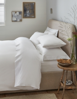 300 Thread Count Egyptian Cotton Percale&amp;nbsp;duvet Cover &amp;amp; Classic Pillowcase Set | the White Company
