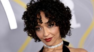 Ruth Negga with short hairstyle for thick hair