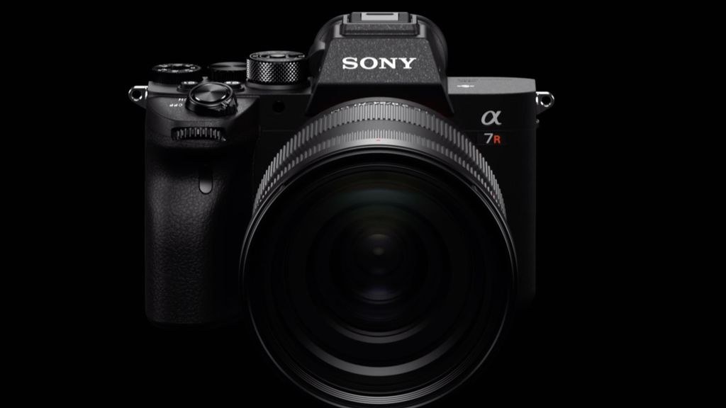 Sony's Alpha A7R IV is the world's first mirrorless camera with a 61MP