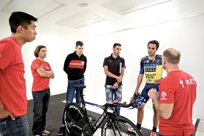 Alberto Contador (Saxo Bank) discuss his time trial aerodynamics
