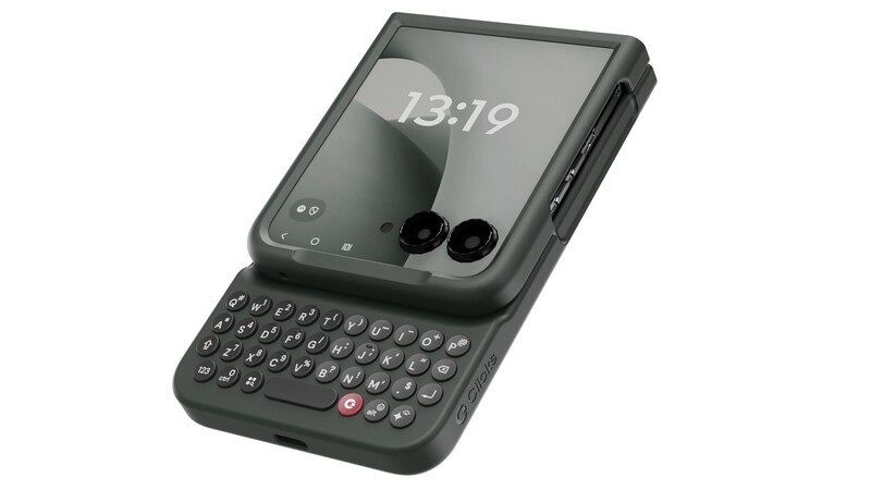 The Moto Razr Ultra 2025 inside the new Clicks keyboard case combo.