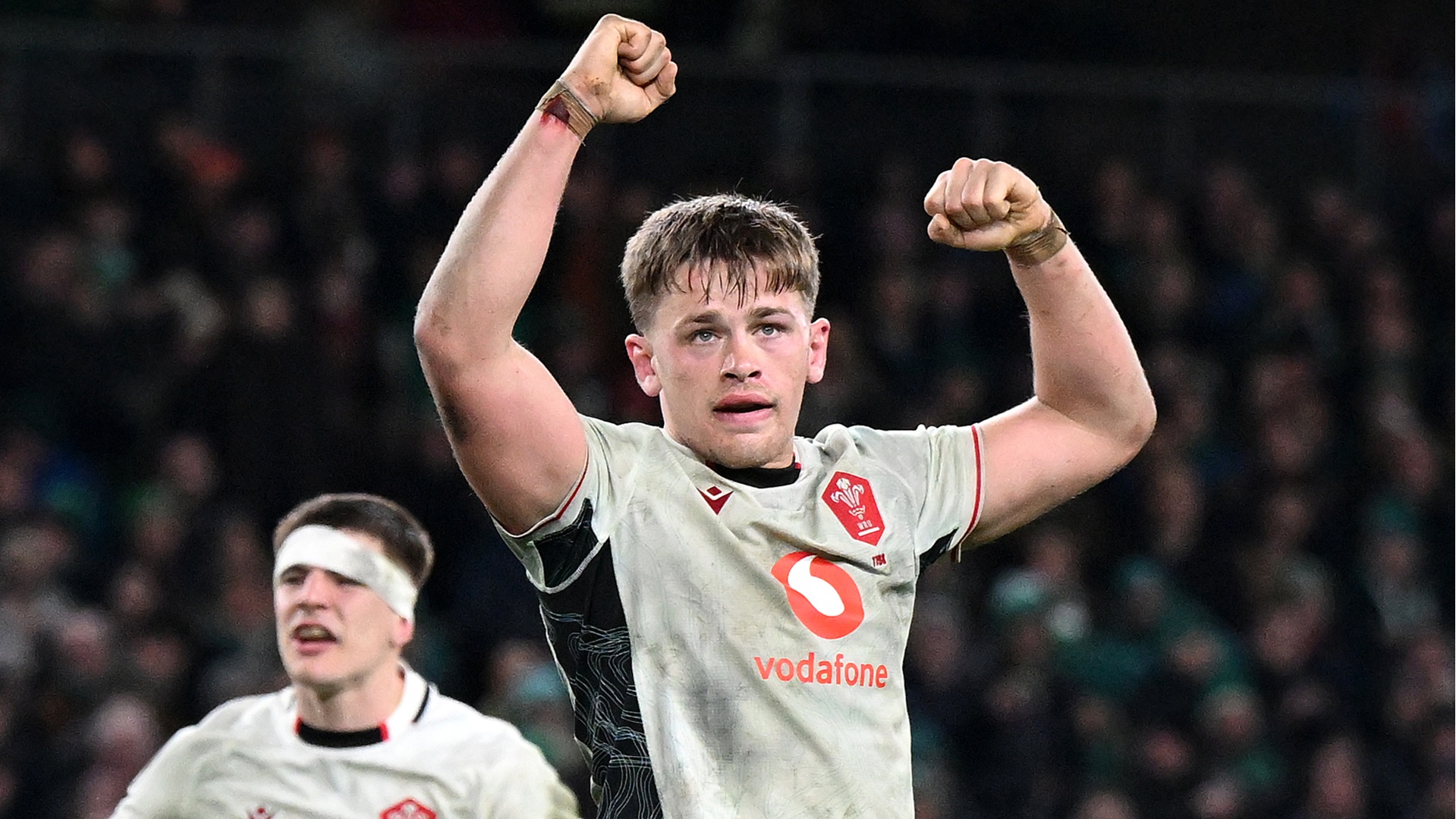 DUBLIN, IRELAND - MARCH 06: Alex Mann of Wales celebrates after teammate James Botham (not pictured) scores his team's second try during the Guinness Six Nations 2026 match between Ireland and Wales at Aviva Stadium on March 06, 2026 in Dublin, Ireland. (Photo by Charles McQuillan/Getty Images)