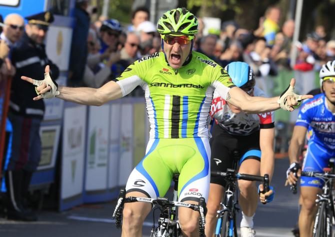 Elia Viviani (Cannondale) says yeah!