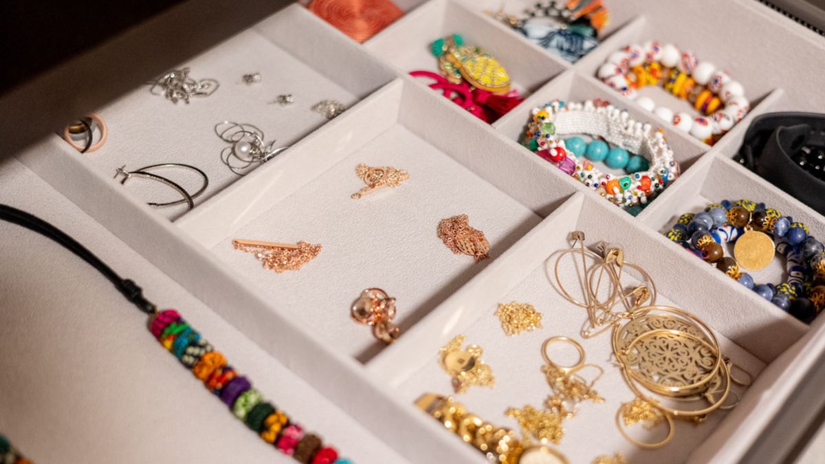 How to organize jewelry like the experts