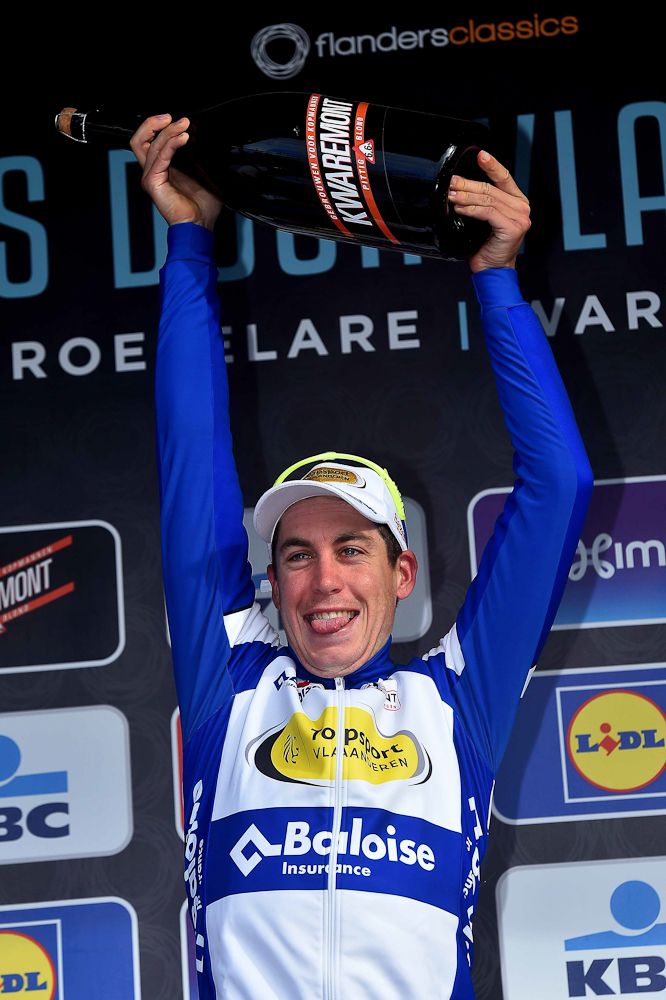 Wallays with his trophy.