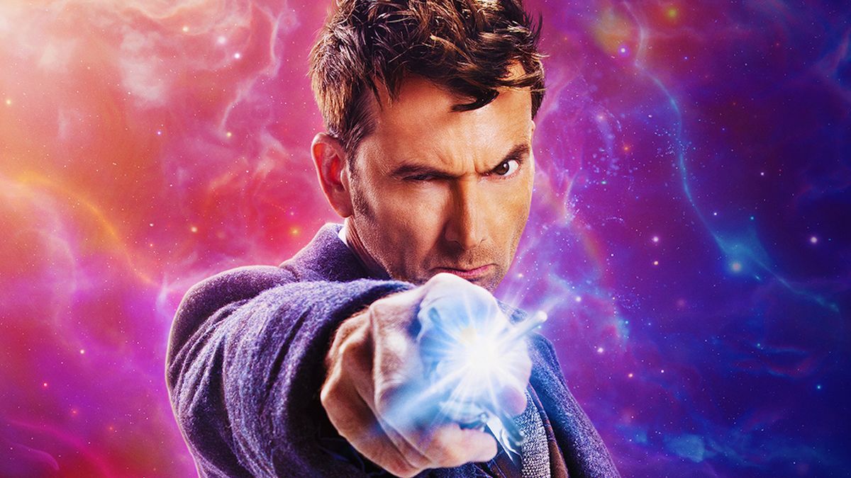 David Tennant&#039;s Fourteenth Doctor holding sonic screwdriver