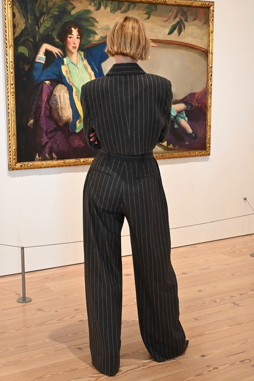 Leslie Bibb wearing a pinstripe suit