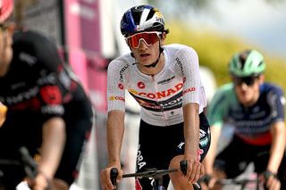 'I'm not quitting' &ndash; Giulio Pellizzari to fight on despite stomach virus derailing his Giro d'Italia GC ambitions 