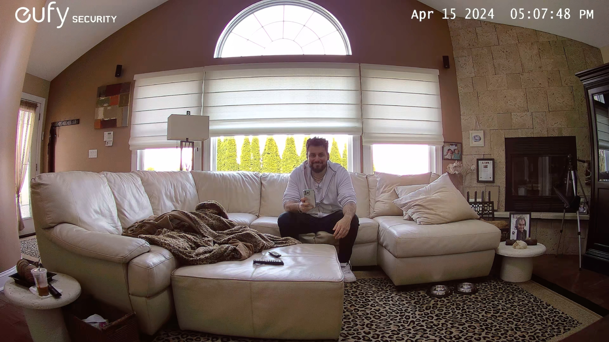 Eufy S350 captures man sitting on couch