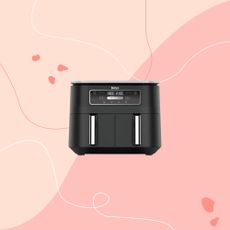 Ninja's new 4-in-1 air fryer on pink background