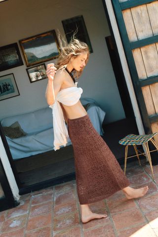 https://www.zara.com/uk/en/knit-midi-skirt-p09598099.html?v1=339447381