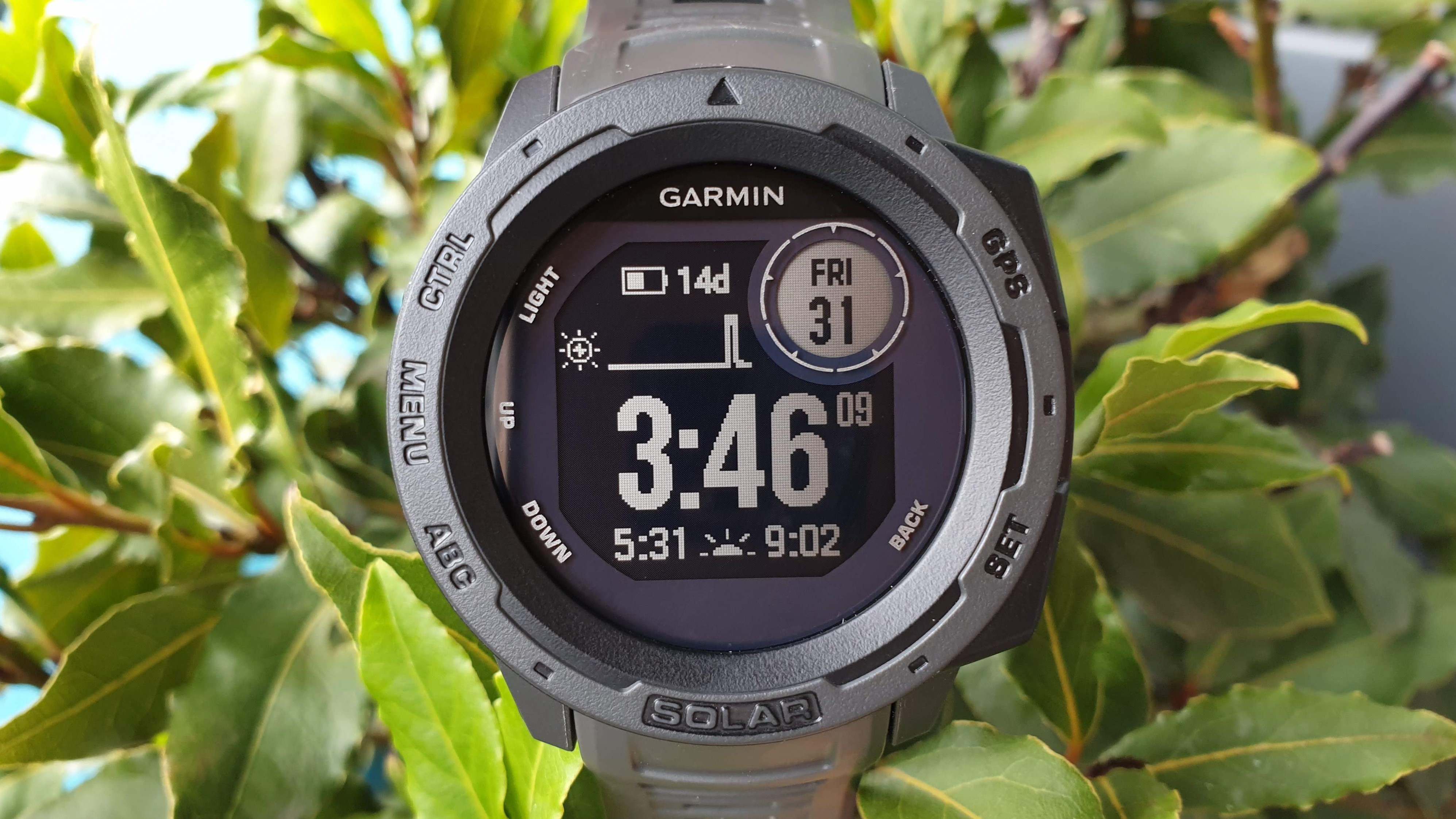 Why the Garmin Instinct Solar is still my all-time favorite running watch
