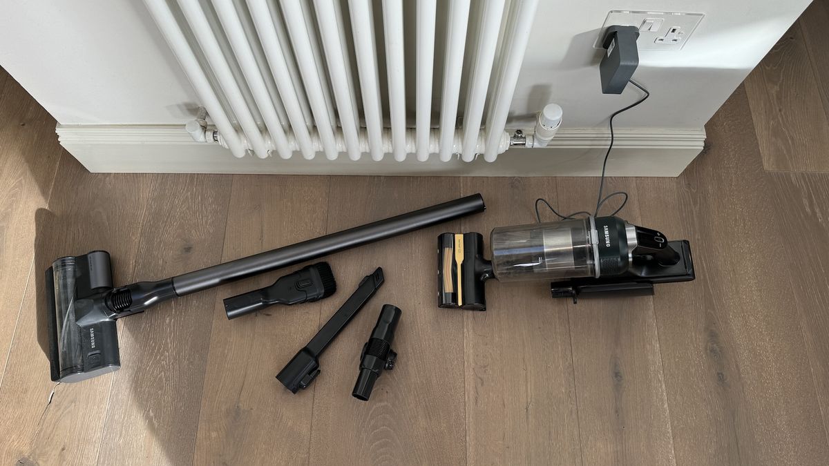 Samsung Jet 85 Pet cordless vacuum on test