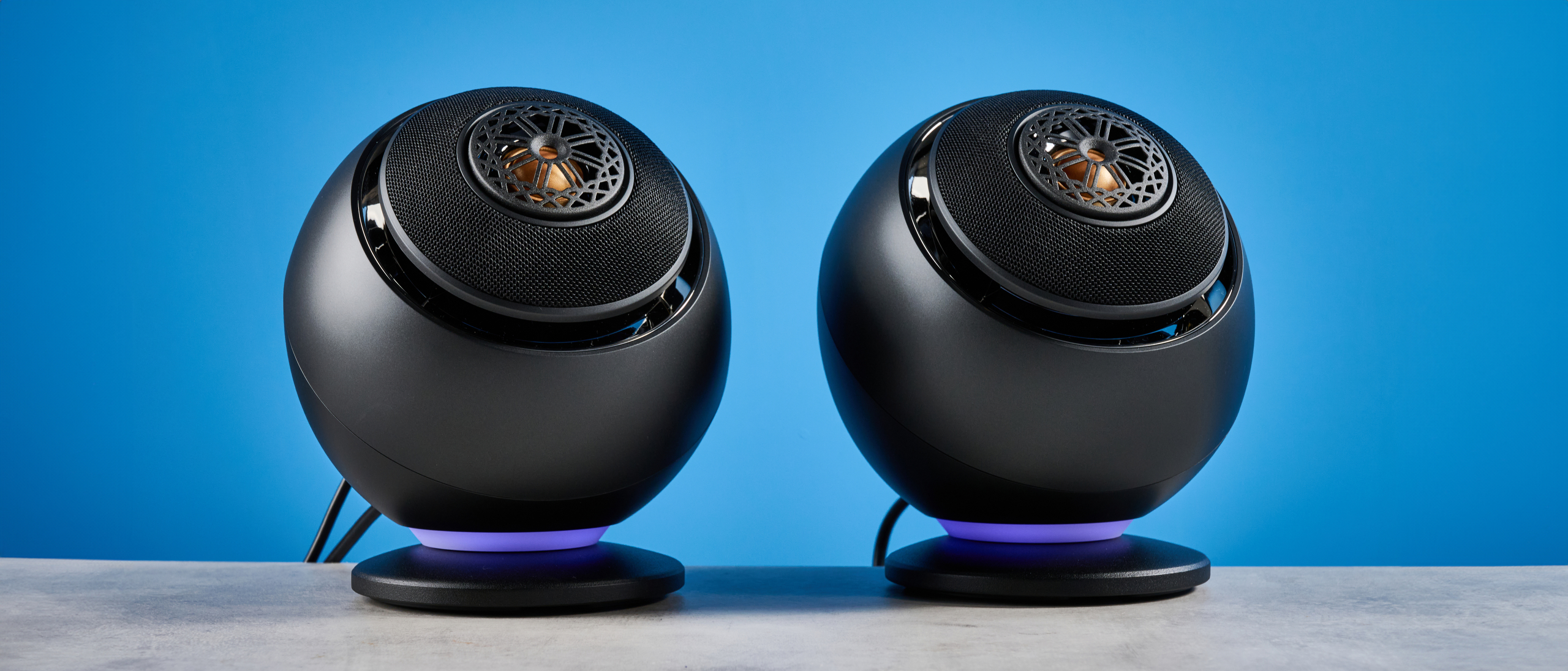 Black Creative Pebble Nova computer speakers