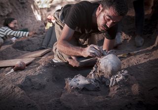 exhuming a burial at lapa do santo