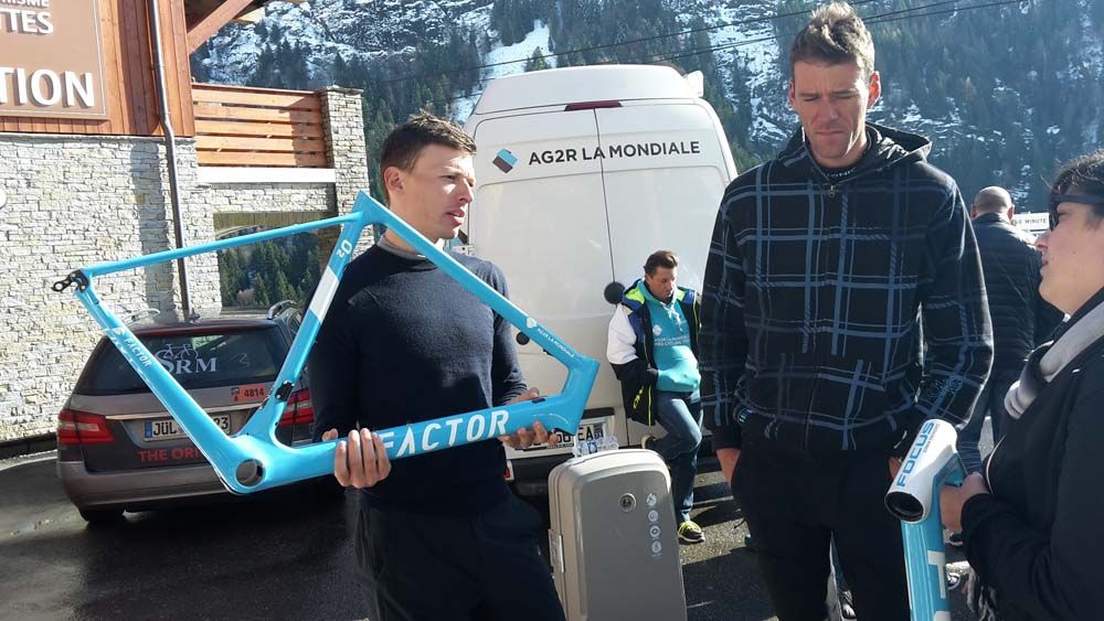 Riders check out the details of the Factor O2 frames
