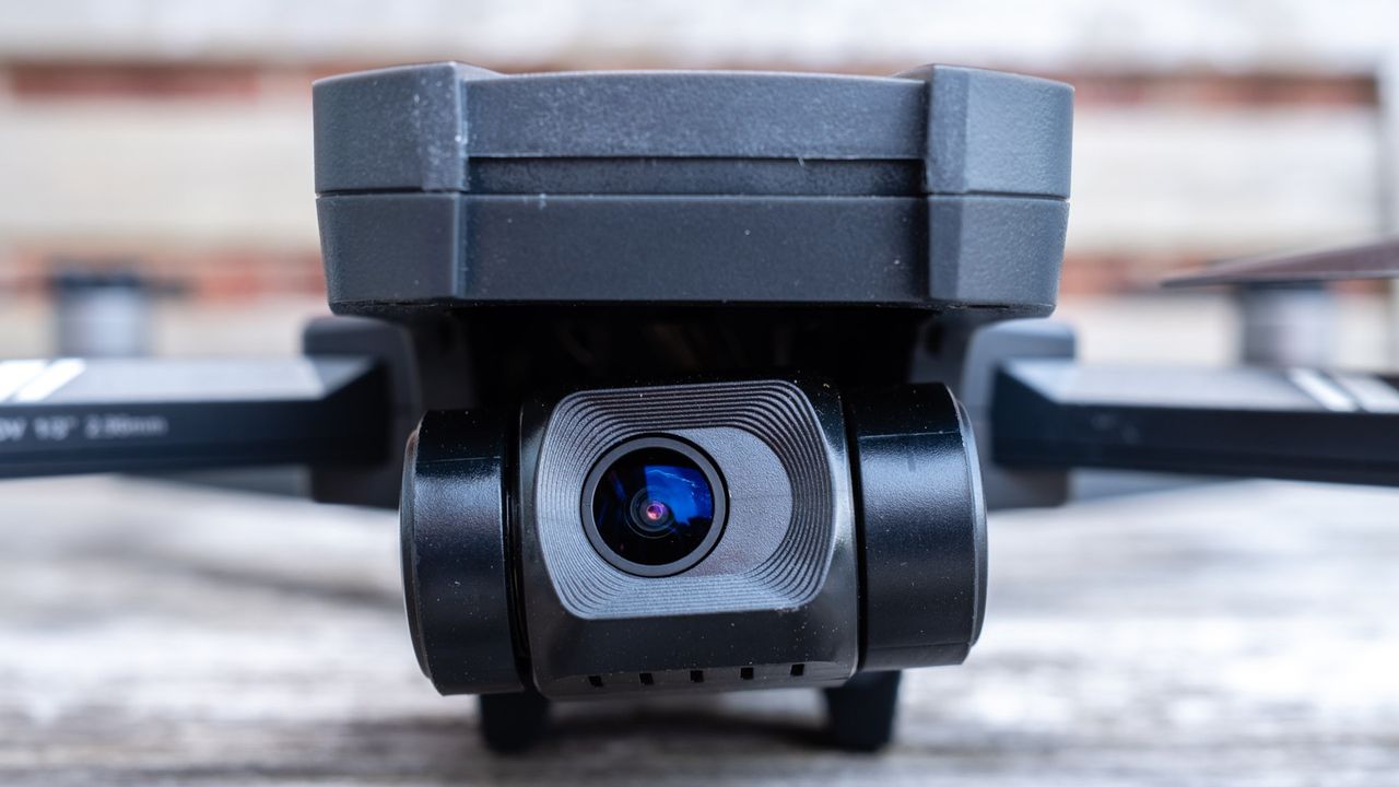 Holy Stone HS720G Drone_Camera close up