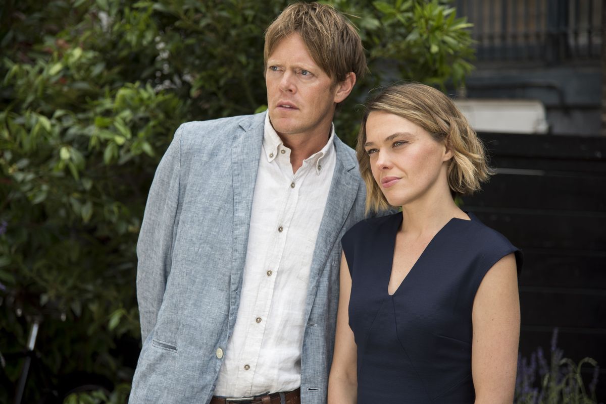 Beyond Paradise stars Kris Marshall as DI Humphrey Goodman and Sally Bretton as Martha