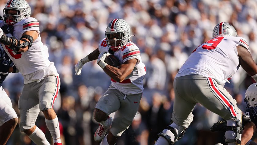 Ohio State&#039;s TreVeyon Henderson running the ball