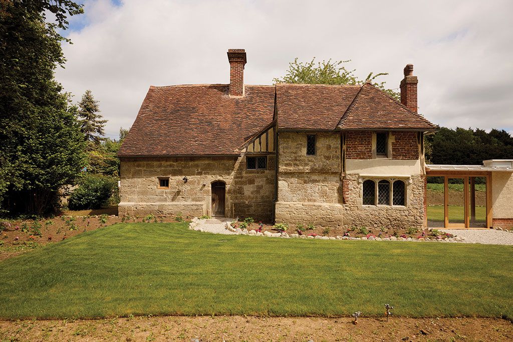 House for sale: St Andrew&rsquo;s Chapel, Sandlin, Kent.