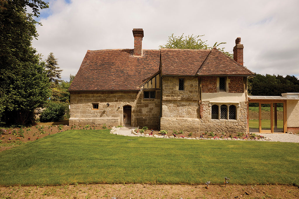 House for sale: St Andrew’s Chapel, Sandlin, Kent.