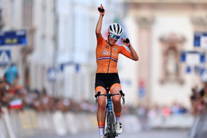 Ellen van Dijk wins the European Championships road race 