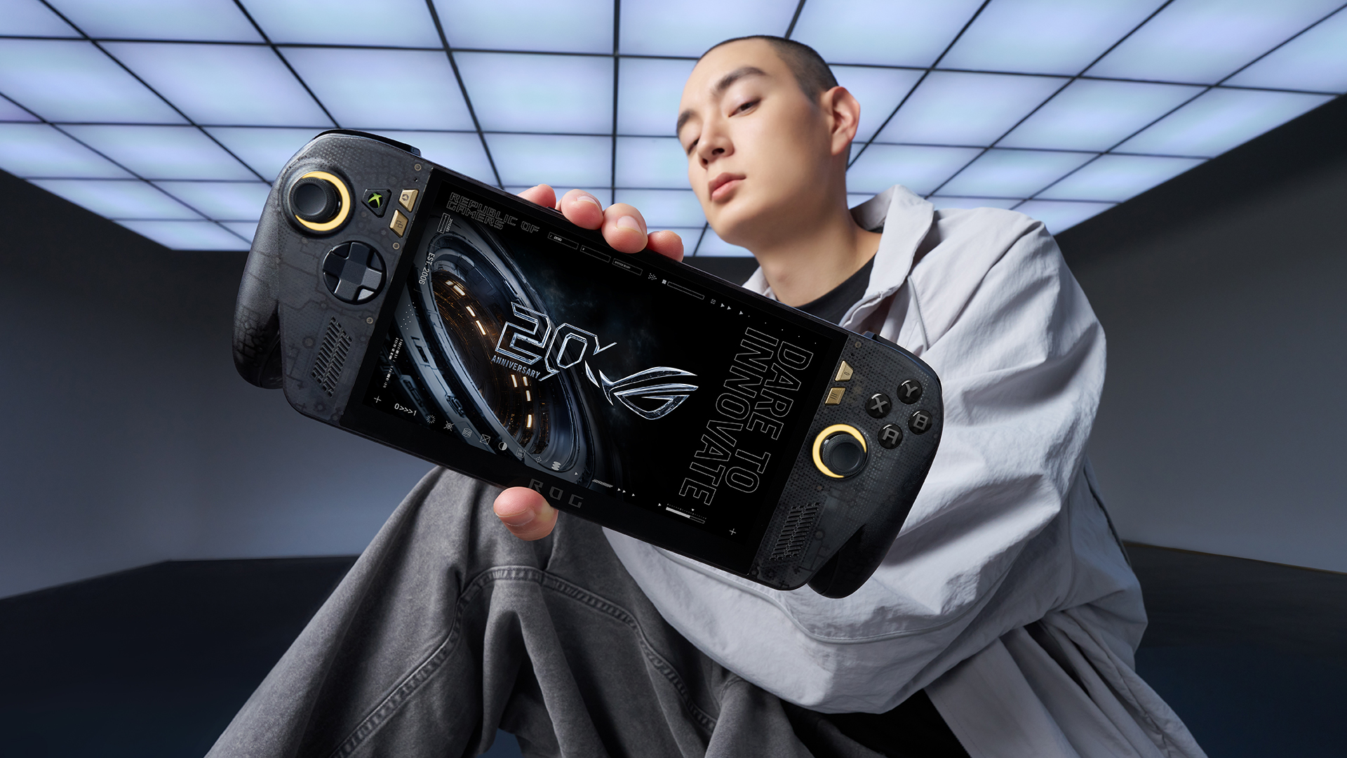 Asus ROG Xbox Ally X20 being held