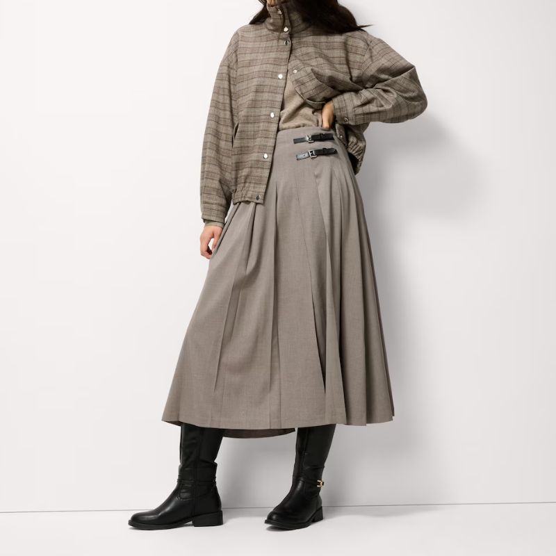 grey kilt skirt