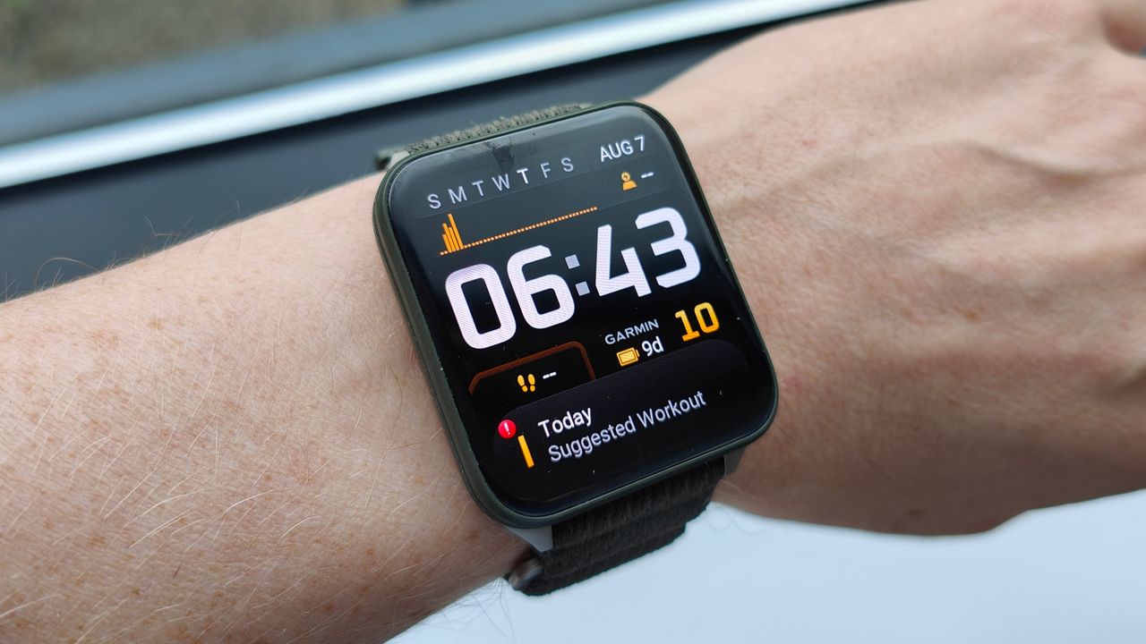 I wore the Garmin Venu X1 for a month, and it just might be my favorite Garmin in years