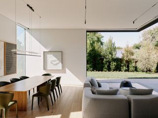 Living/dining room, Wavelet House