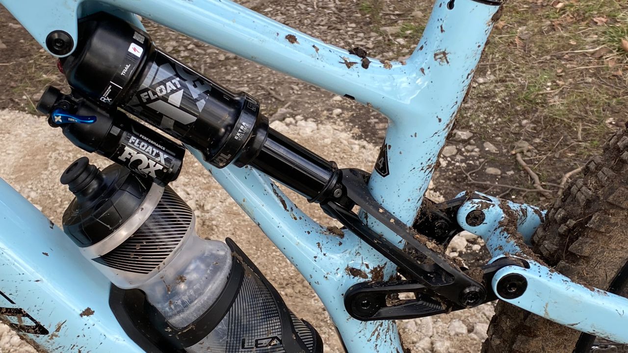 Specialized Stumpjumper Evo Comp rear shock